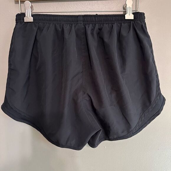 Nike Dri Fit black short size medium - Picture 2 of 5